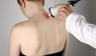 Pain treatment in the neck of physiotherapy procedures
