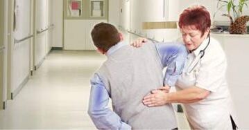 Symptoms and treatment of osteochondosis of the lumbar